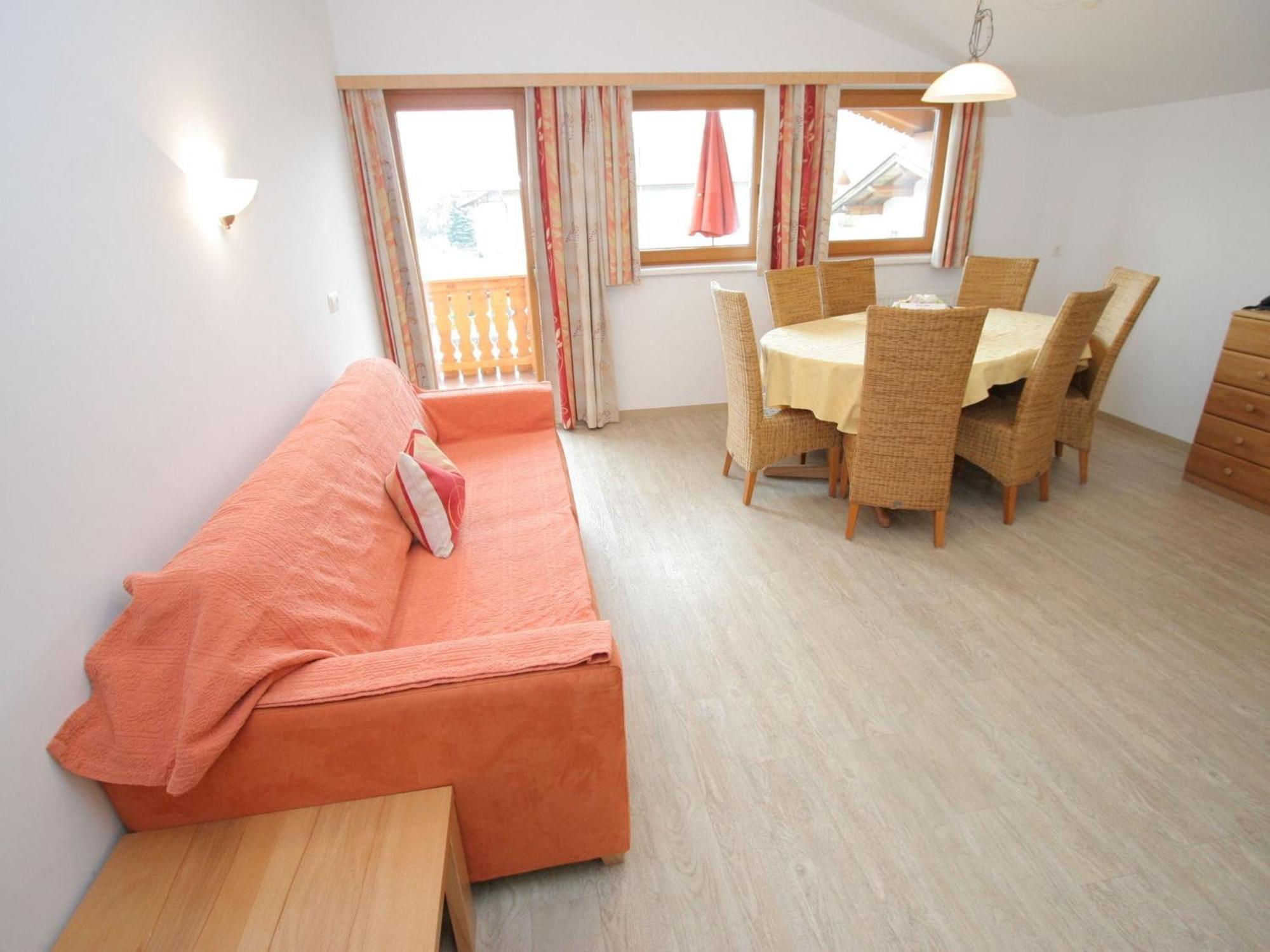 Charming Apartment In Uderns With Balcony Экстерьер фото
